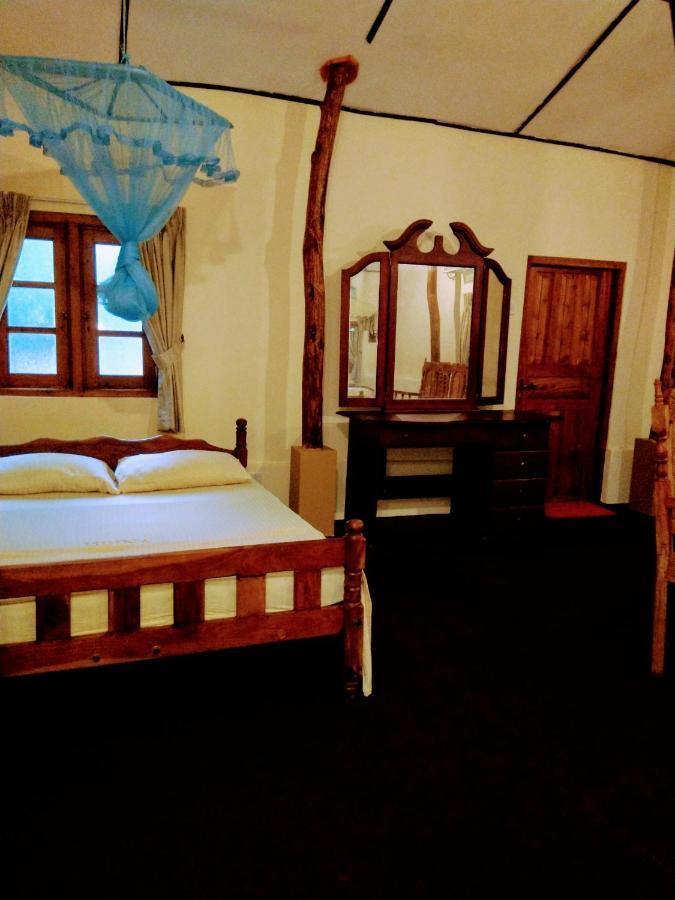 Heina Nature Resort - Eco Home And Yala Safari Kataragama Bagian luar foto
